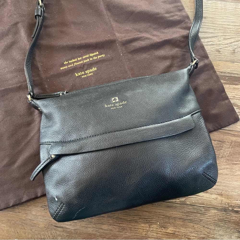 Kate Spade black leather crossbody purse - Picture 2 of 9
